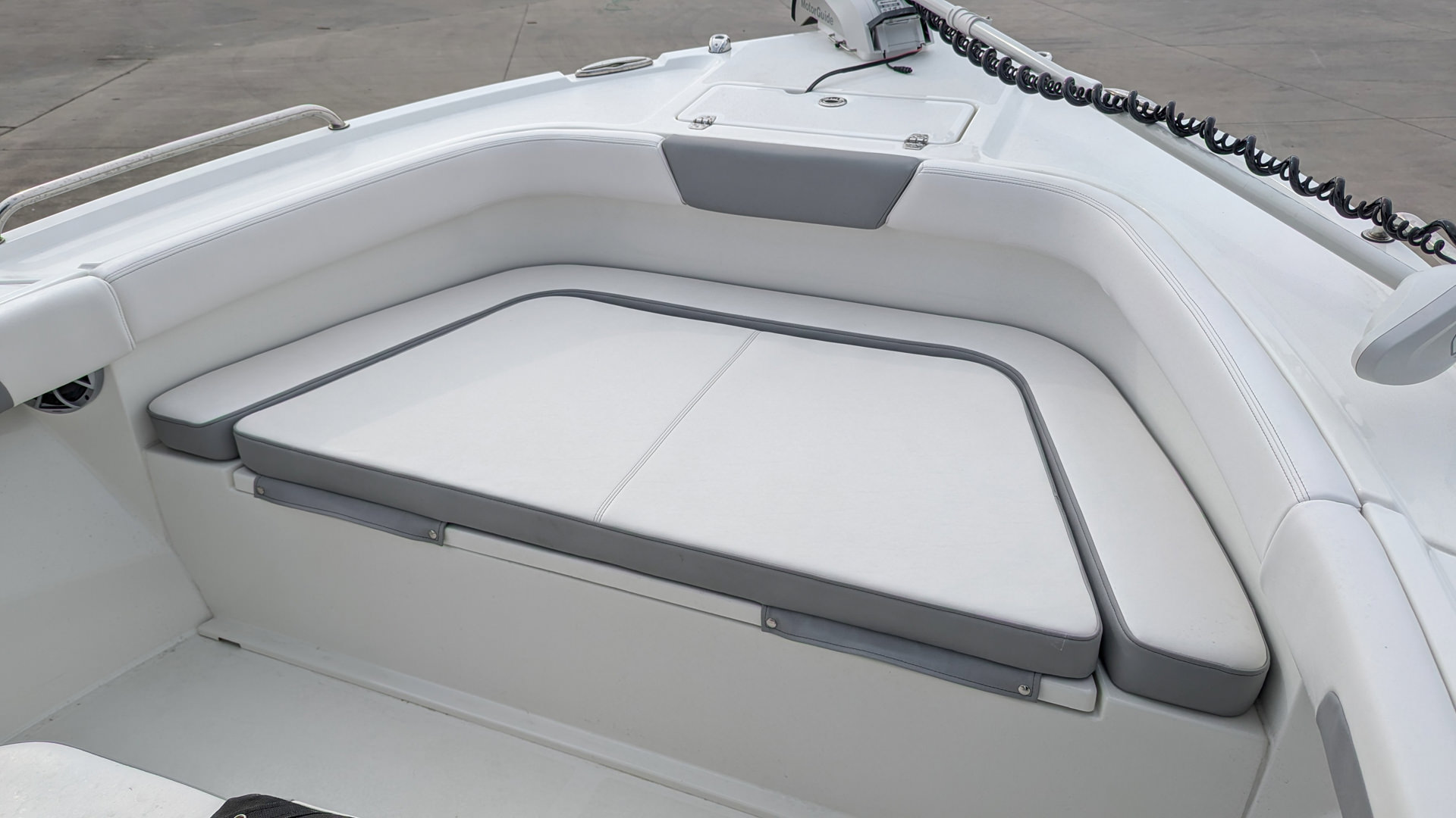 Parker Boats 210 Coastal Interior 03