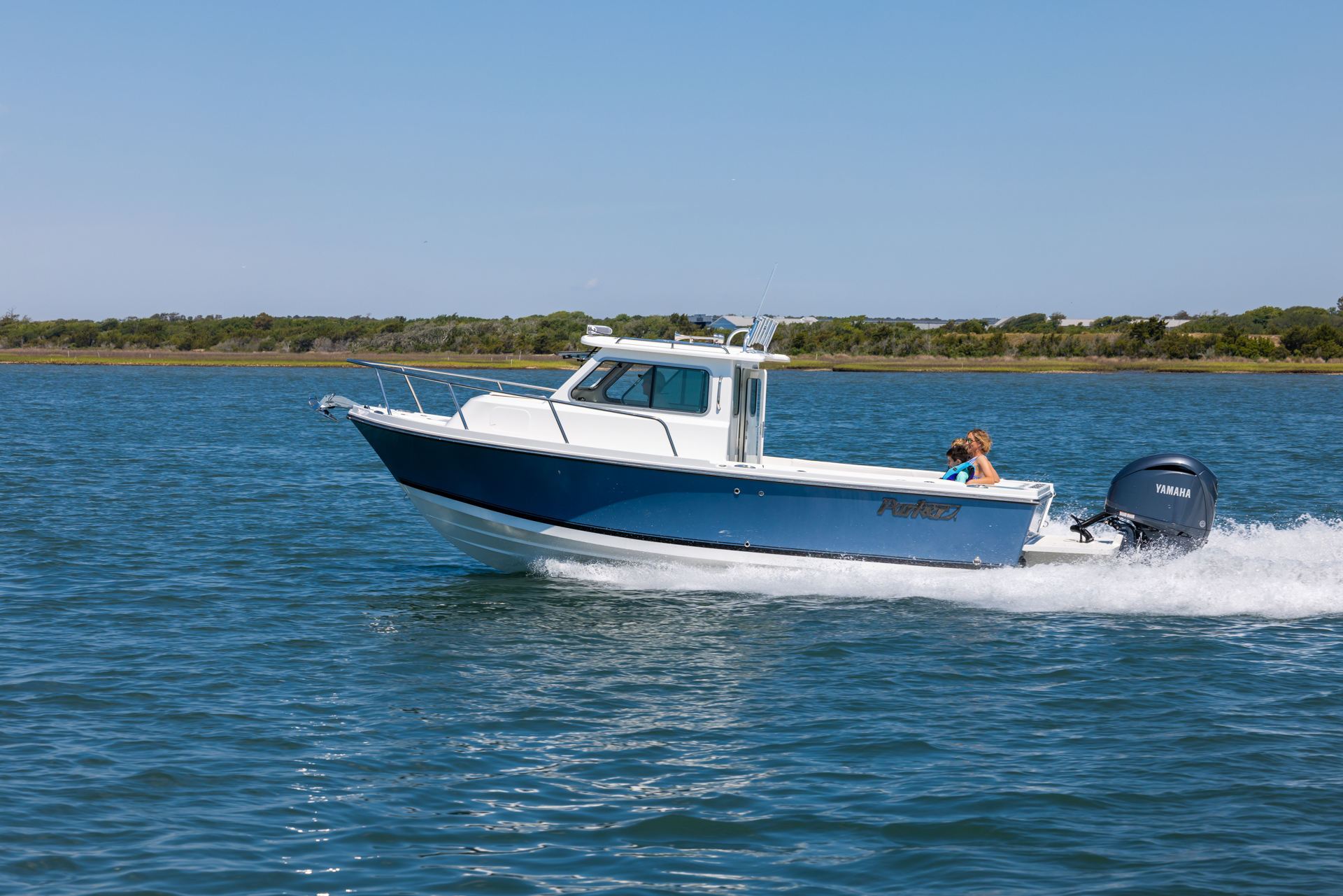 Parker Boats 227 Explorer Performance 01