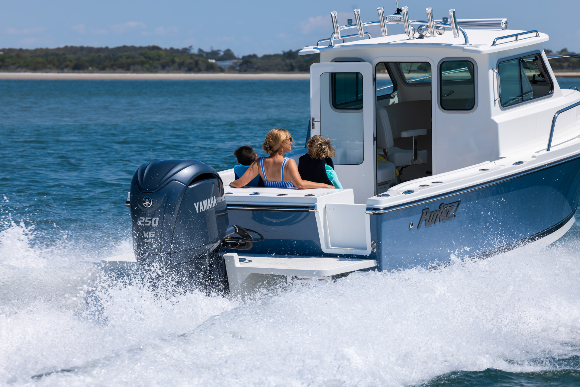 Parker Boats 227 Explorer Performance 03