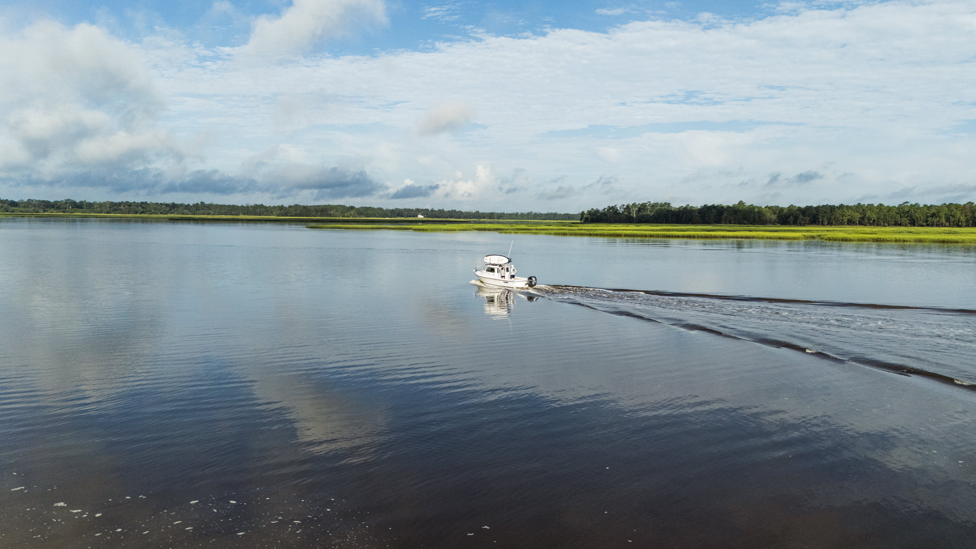Parker Boats 227 Explorer Performance 13