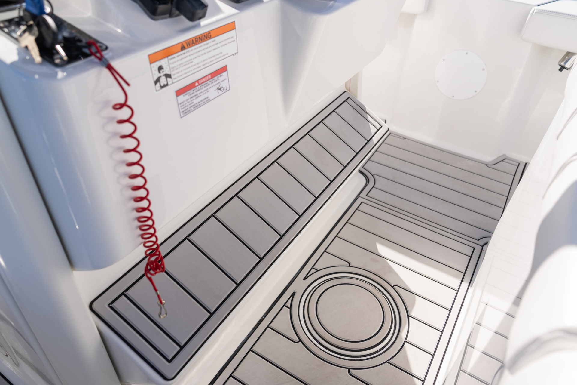 Parker Boats 254 Fathom Interior 43