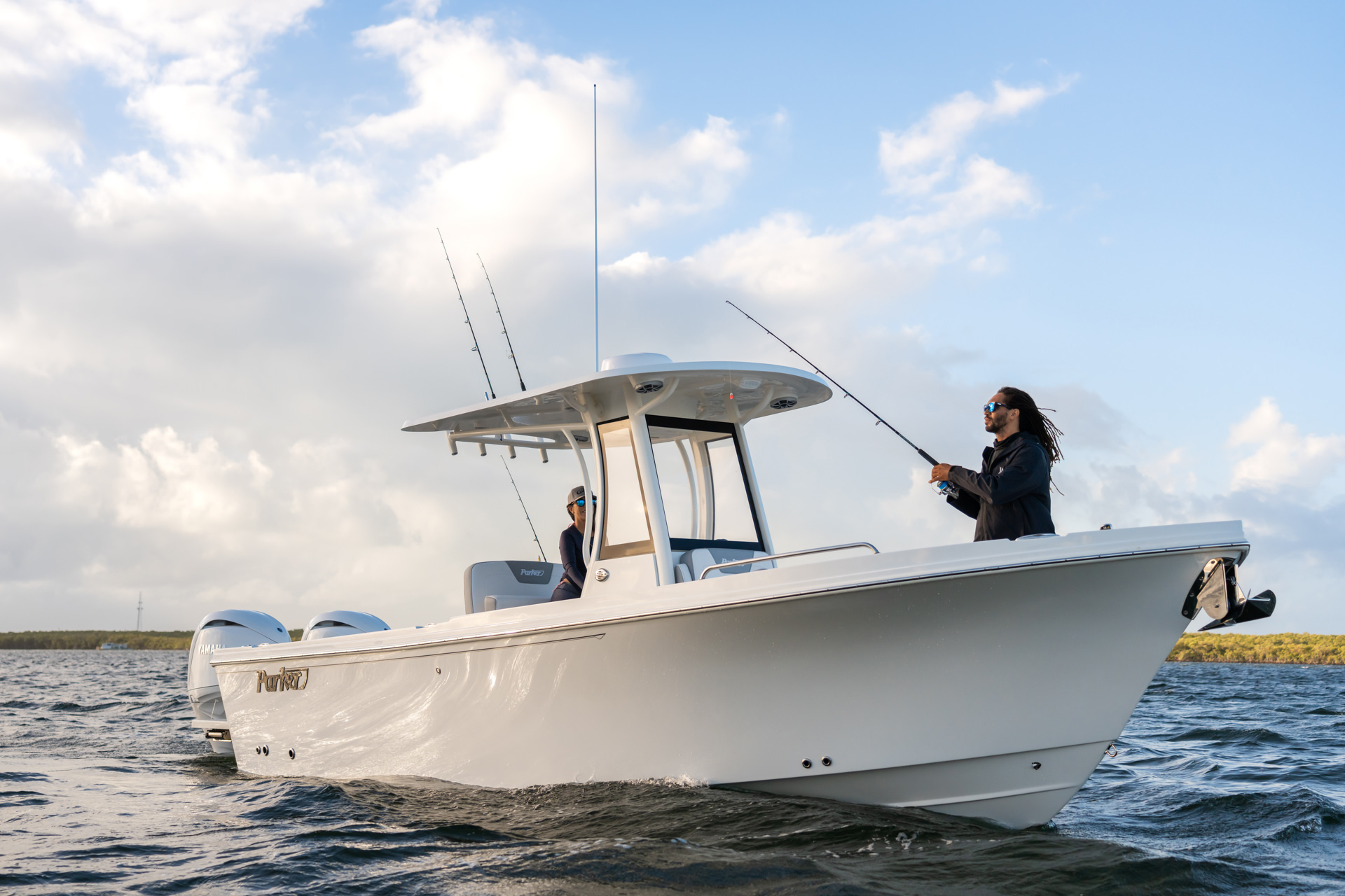 Parker Boats 274 Fathom Exterior 02