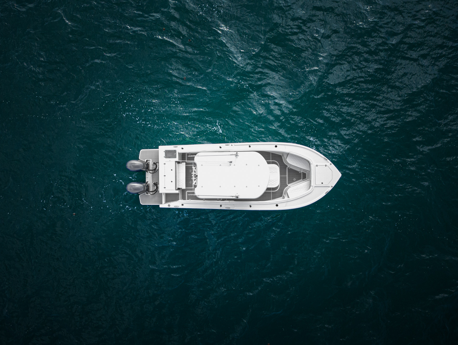 Parker Boats 274 Fathom Exterior 08