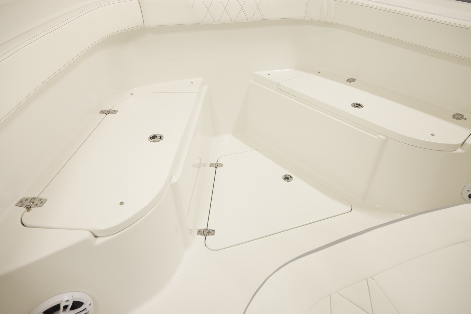 Parker Boats 274 Fathom Interior 04