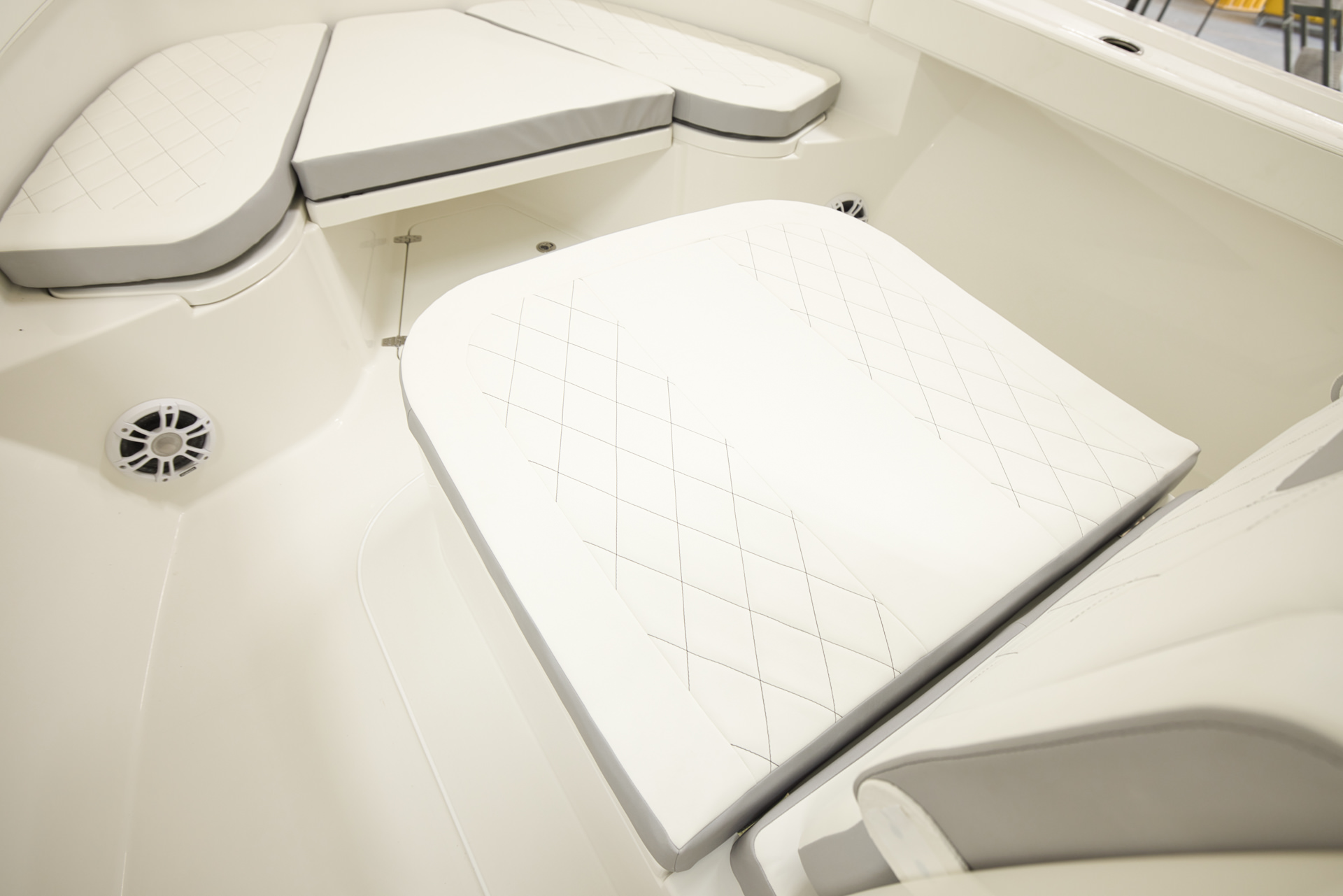 Parker Boats 274 Fathom Interior 11