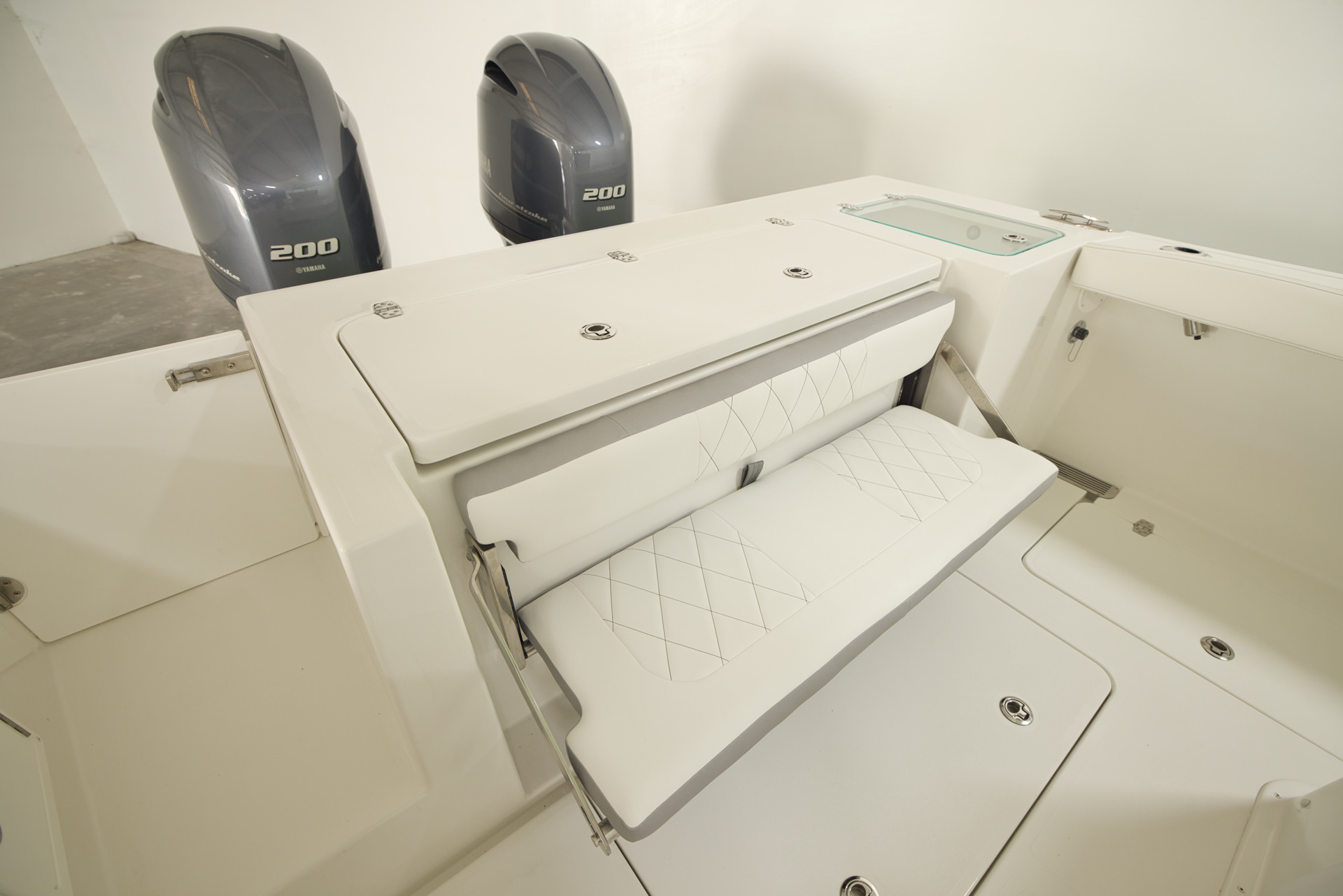 Parker Boats 274 Fathom Interior 24