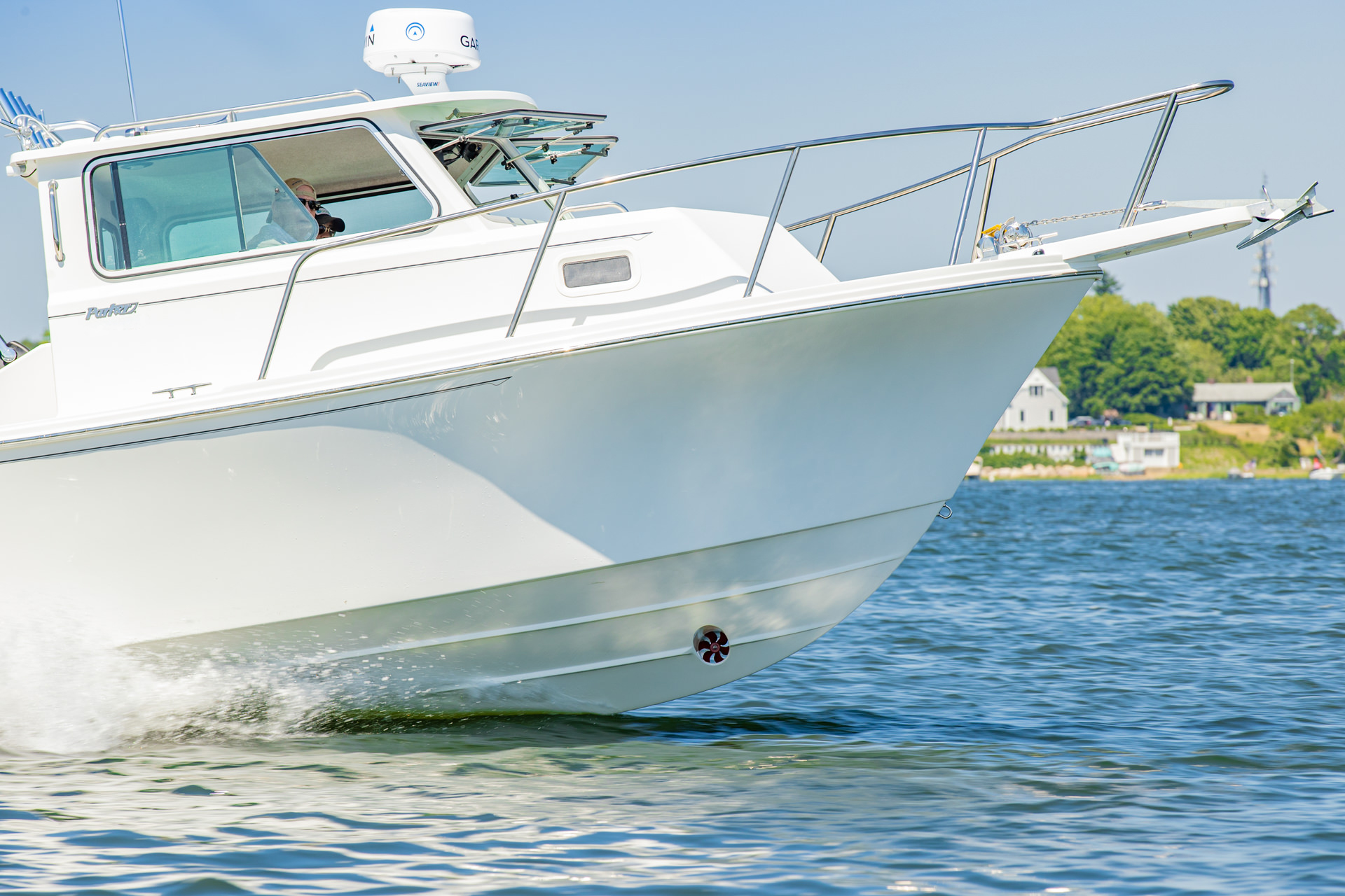 Parker Boats 257 Explorer Exterior 01