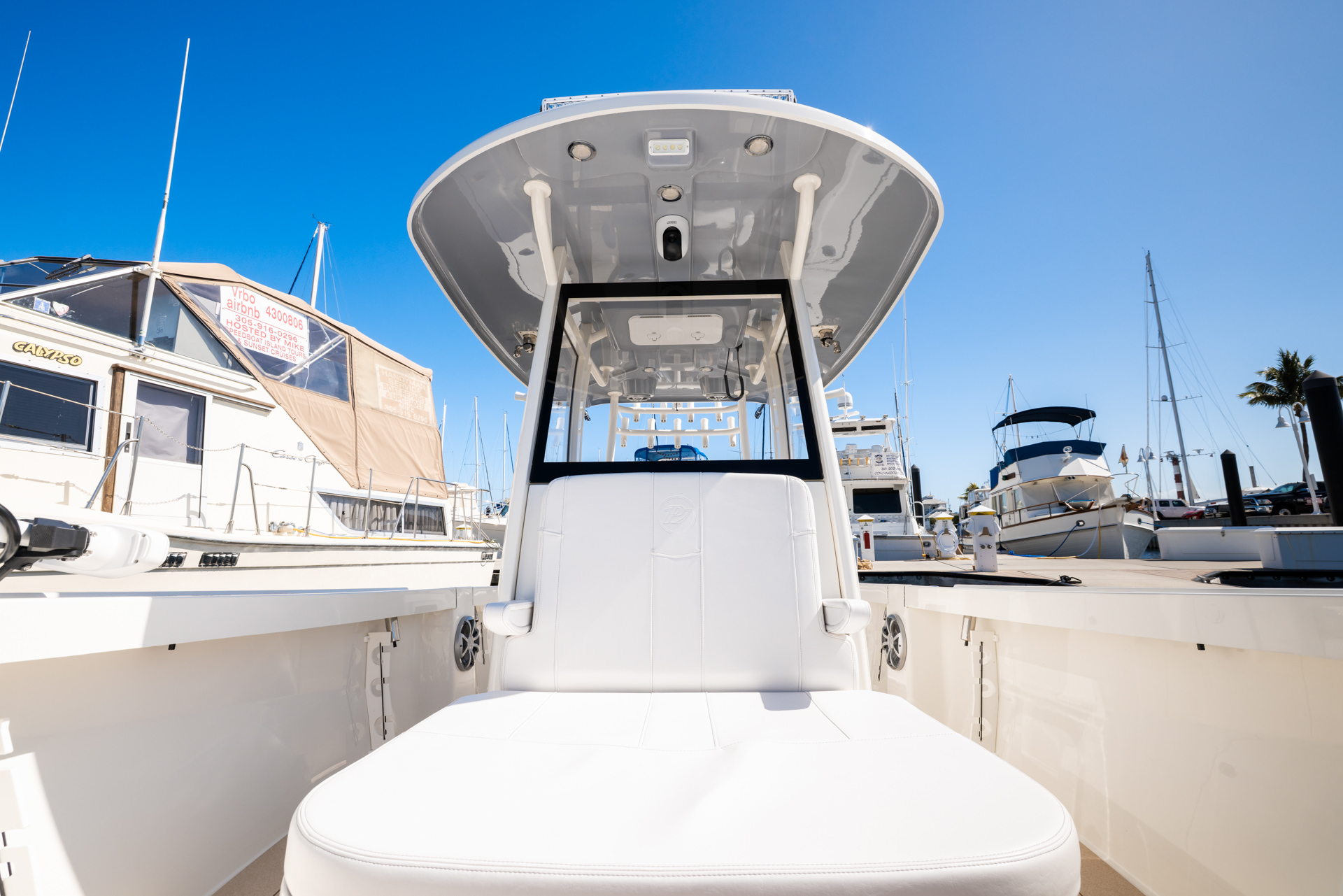 Parker Boats 294 Fathom Interior 19